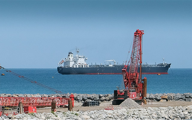 futur-port-1 futur-port-1